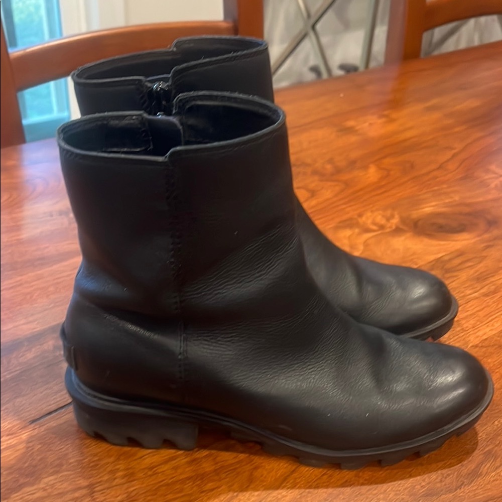 Sorel Black Ankle Boots